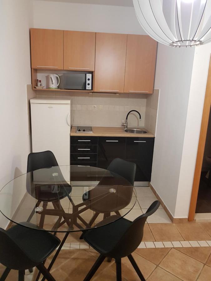 Apartmani Katja Оміш Екстер'єр фото